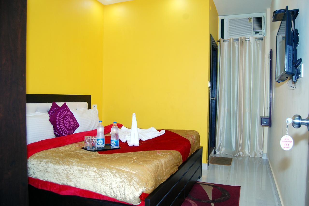 Hotel Devbhoomi Inn Rishikesh Exterior photo