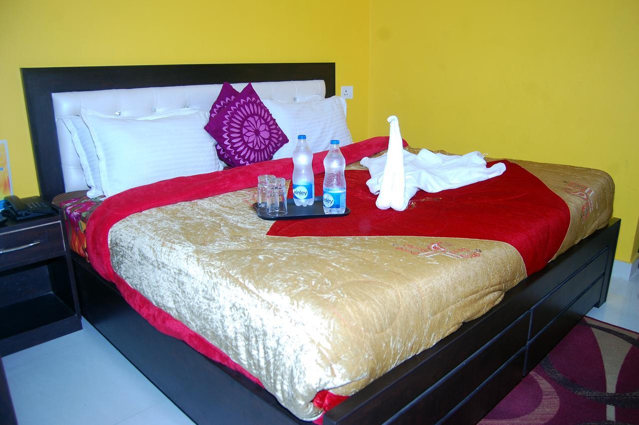 Hotel Devbhoomi Inn Rishikesh Exterior photo