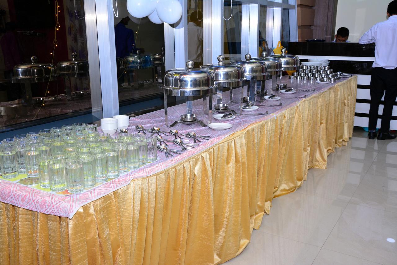 Hotel Devbhoomi Inn Rishikesh Exterior photo