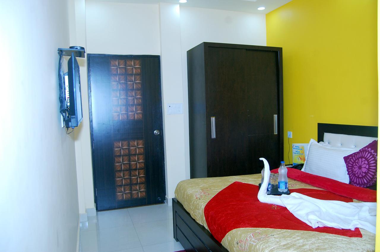 Hotel Devbhoomi Inn Rishikesh Exterior photo